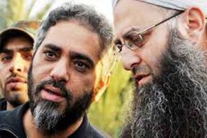 فضل شاكر متوارٍ... وفي حماية بلال بدر