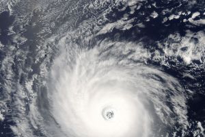 الإعصار 'جوني' يتجه صوب شمال الفلبين