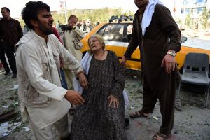 مقتل 10 أشخاص في هجوم انتحاري في كابول