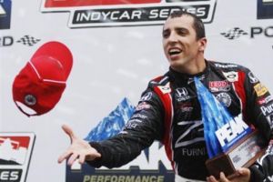 وفاة البريطاني جاستن ويلسون سائق سباقات اندي كار بعد اصابته في الرأس