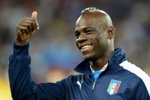 بالوتيلي سعيد لعودته إلى ميلان