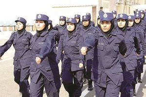 حرس مجلس الأمة الكويتي يكمل أيضاً... «نصف دينه»