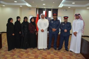 مدير عام الإدارة العامة للمرور يستقبل عدداً من المتدربين من طلبة جامعة البحرين