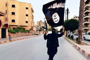 «تويتر».. أحدث أسلحة بريطانيا ضد «داعش»... و203 بريطانيين اعتقلوا لجرائم لها صلة بالسفر لسورية