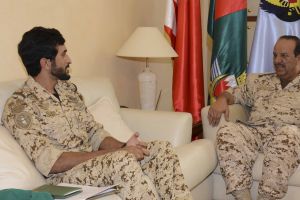 القائد العام يشيد بجهود قائد الحرس الملكي