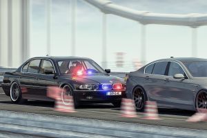 سائق مغامر يفلت من عشرات سيارات الشرطة ومروحية في ألمانيا