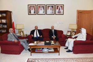 وزير شئون المتابعة يستقبل عمدة مدينة 'شلتيغهايم' الفرنسية