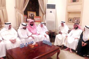 محافظ الجنوبية: تخليد ذكرى شهداء الوطن هو أسمى أوسمة الشرف التي يمنحها العاهل لشعب البحرين