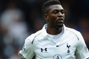 توتنهام الانجليزي ينفصل عن مهاجمه أديبايور بالتراضي