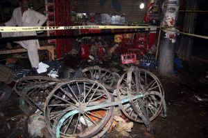 مقتل عشرة مدنيين بينهم رضيع في انفجار بباكستان