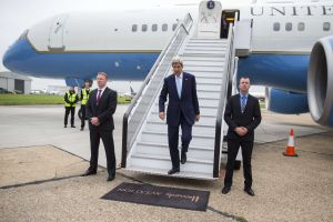 كيري: المحادثات العسكرية مع روسيا بشأن سوريا خطوة تالية مهمة