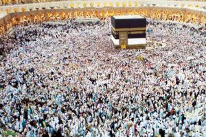 مليونا حاج يتجمعون في مكة المكرمة