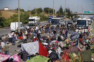 المجر تستعين بالجيش لمواجهة أزمة المهاجرين