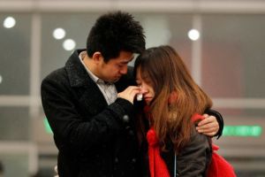 شركة يابانية تؤجر رجالا لطيفين لكفكفة دموع النساء