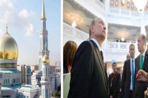 بوتين يفتتح أكبر مساجد أوروبا في موسكو ويستشهد بالقرآن