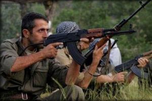 مصادر أمنية: مقتل جنديين تركيين و34 مسلحا كرديا في هجوم واشتباكات