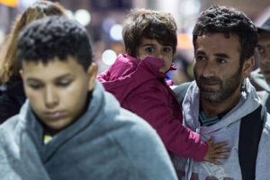 برلين تخطط لمنح حق الإقامة للسوريين دون تقديم طلب لجوء