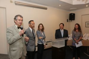 تكريم الطلبة المبتعثين من جامعة البحرين إلى فرنسا