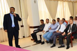 'العمل' تنظم ورشة السلامة من 'المخاطر الميكانيكية'