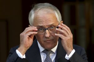 رئيس وزراء استراليا يحث على الوحدة بعد حادث إطلاق نار عند مقر الشرطة بسيدني