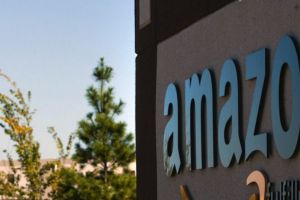 'أمازون' تعلن الحرب على 'آبل' و'غوغل'