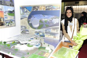 طالبة بجامعة البحرين تصمم مركزاً للرياضة النسائية يعمل بالتقنية الخضراء