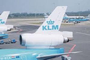 'اير فرانس' تكشف خطتها لإلغاء مئات الوظائف للتغلب على المصاعب المالية