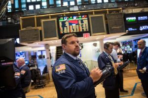 مؤشرات الأسهم الأمريكية تغلق على ارتفاع