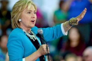 كتاب يكشف عنف هيلاري كلينتون ضدّ زوجها ويهدّد وصولها إلى البيت الأبيض