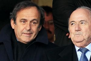 لجنة الأخلاق في 'الفيفا' تجتمع لمناقشة مصير بلاتر وبلاتيني