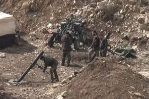 مصدر عسكري سوري: تحرير بلدتين في اللاذقية بالقرب من الحدود مع تركيا