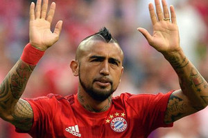 فيدال يتعافى ويشارك في تدريبات تشيلي استعدادا للقاء بيرو