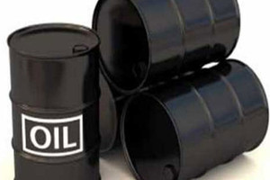 أسعار النفط ترتفع نتيجة تراجع عدد الحفارات الأمريكية وهبوط الدولار