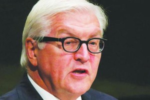 شتاينماير: التدخل الروسي عقد الحل السياسي في سوريا.. وسنراقب حقيقة غاراتها الجوية