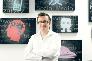 دراسة : قطاع الصحّة يشهد تحولاً في تبني التكنولوجيا الجديدة والتحول إلى الإنترنت