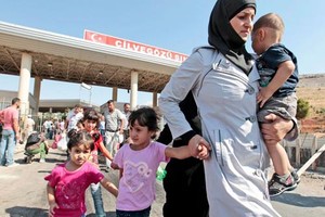 وزير الخارجية الألماني يطالب السعودية باستقبال اللاجئين السوريين