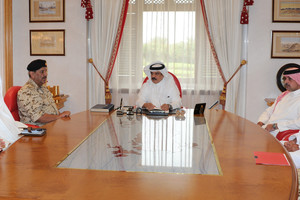 عاهل البلاد يستقبل القائد العام وعدداً من كبار المسئولين بقوة دفاع البحرين