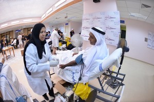 شاهد صور انطلاق حملة الإمام الحسين للتبرع بالدم  في مركز النعيم الصحي.