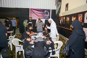 شاهد الصور... الفنانة التشكيلية معصومة السيد تقيم معرضاً لرسومات تشكيلية خلال عاشوراء