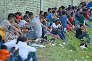 صربيا وبلغاريا ورومانيا تبحث كيفية التعامل مع ارتفاع أعداد المهاجرين