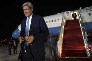 بدء اللقاء بين كيري وعباس في عمان