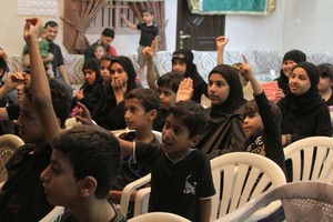 شاهد الصور... الفنانة التشكيلية معصومة السيد تقيم معرضاً لرسومات تشكيلية خلال عاشوراء