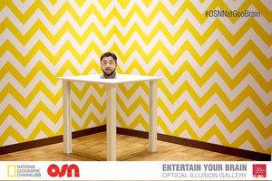 غرفة تنقلك إلى الفضاء بكبسة زر