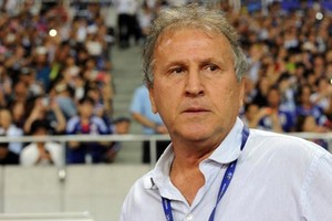 انتخابات الفيفا: زيكو يسحب ترشيحه