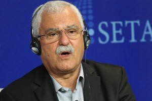 معارض سوري بارز يرفض فكرة إيران للانتقال السياسي