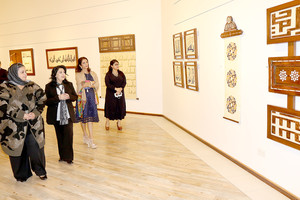 افتتاح معرض خط وبرواز بمركز الفنون