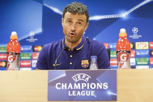 إنريكي: برشلونة تقدم خطوة للأمام رغم غياب ميسي