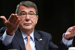 'كارتر' يحذر من اندلاع نزاع في بحر الصين الجنوبي