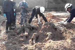 مصدر عسكري عراقي: العثور على مقبرة جماعية غرب الموصل