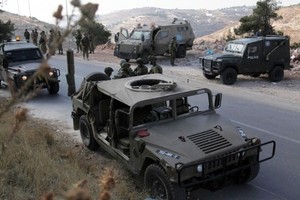 إصابة فلسطينية بجروح خطيرة عند حاجز عسكري قرب قلقيلية